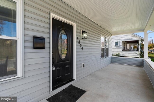 3809 W Cold Spring Ln in Baltimore, MD - Building Photo - Building Photo