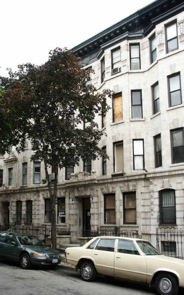 205 Saint James Place in Brooklyn, NY - Building Photo