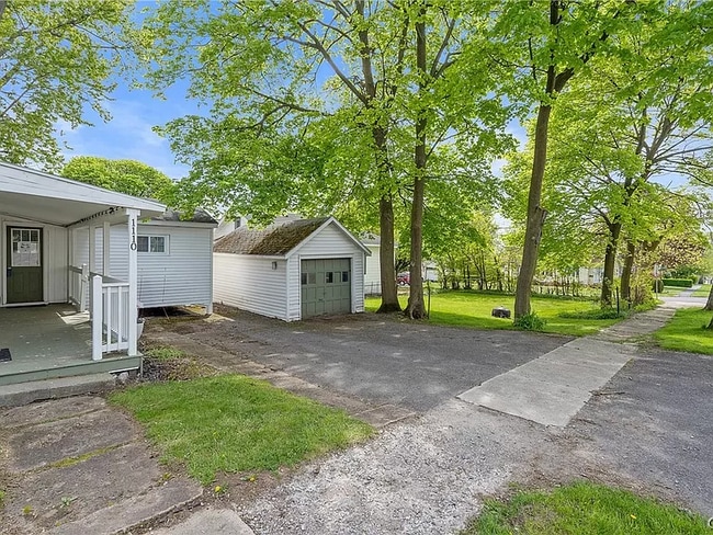 1110 Sunnycrest Rd in Syracuse, NY - Building Photo - Building Photo