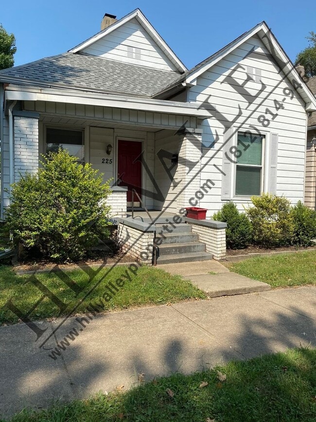 225 S 17th St