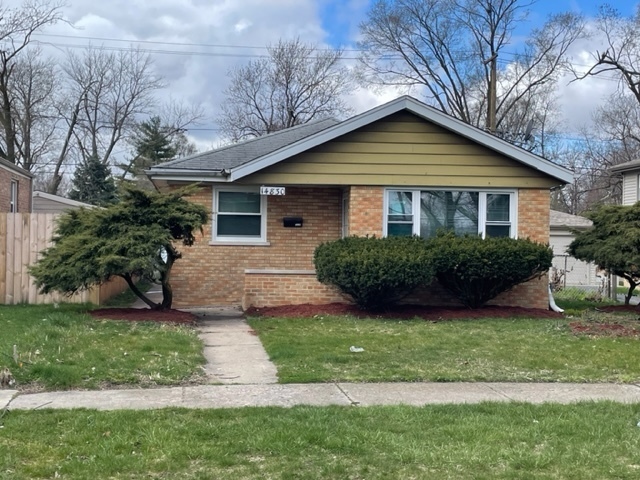 14830 Cottage Grove Ave in Dolton, IL - Building Photo