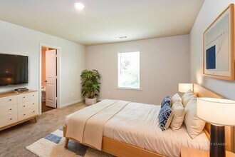 138 Innis Brk Cir in Cartersville, GA - Building Photo - Building Photo