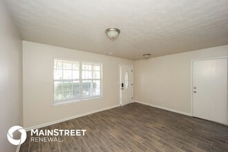 752 Wood Bend Ct in Riverdale, GA - Building Photo - Building Photo