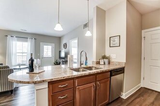 851 Sherwood Ln in Westerville, OH - Building Photo - Building Photo