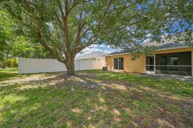 1226 SE 6th St in Cape Coral, FL - Building Photo - Building Photo
