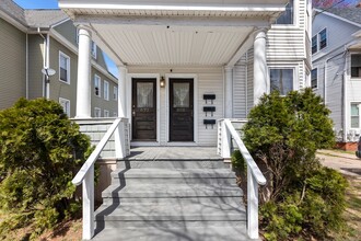 875 Elm St, Unit 4 in New Haven, CT - Building Photo - Building Photo