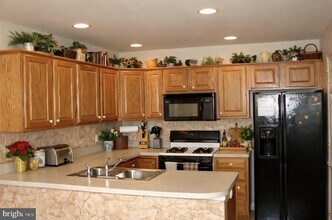 228 Cobblestone Ln in Lancaster, PA - Building Photo - Building Photo