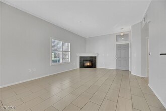 8805 Jeffreys St in Las Vegas, NV - Building Photo - Building Photo