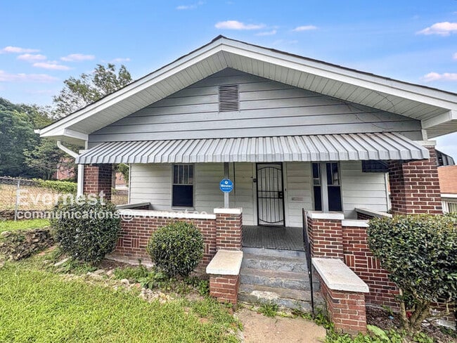 property at 525 53rd St Ens