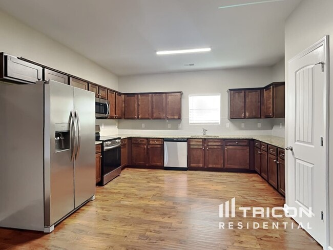 165 Daisy Cir in Mcdonough, GA - Building Photo - Building Photo