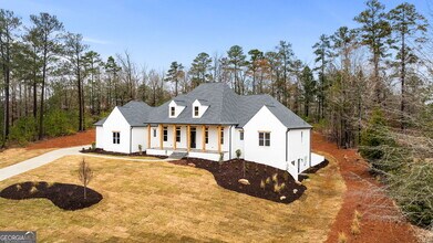 1261 Glen Eagle Dr in Greensboro, GA - Building Photo - Building Photo