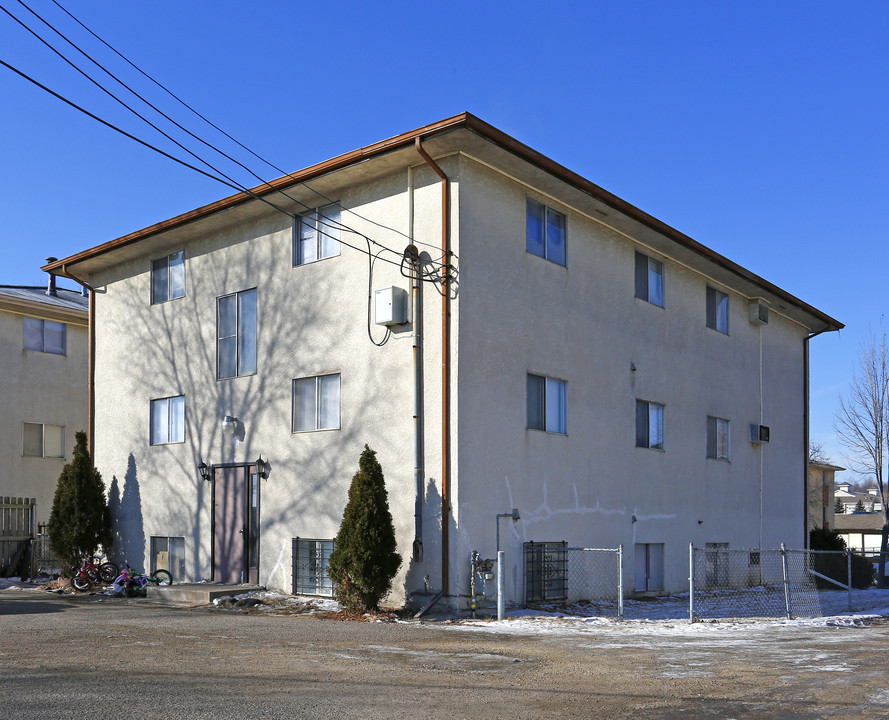 1509 Elrose Ct in South St. Paul, MN - Building Photo