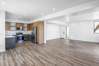 Casa Pasifica in San Clemente, CA - Building Photo - Interior Photo