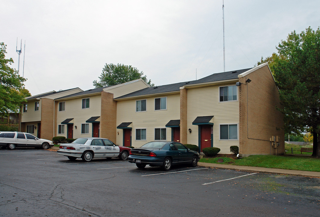 Germantown Meadows in Dayton, OH - Building Photo