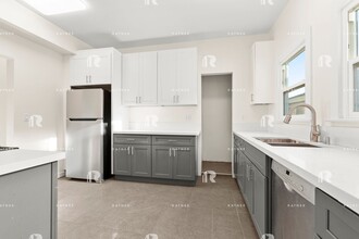 8526 Alcott St in Los Angeles, CA - Building Photo - Building Photo