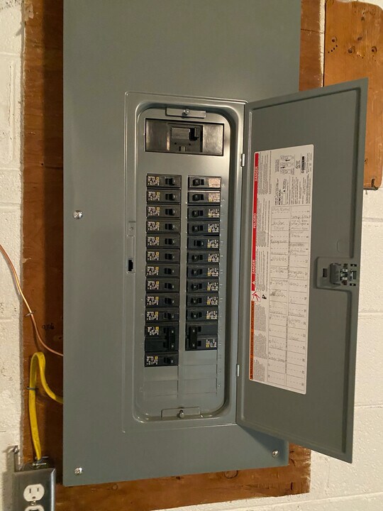 6905 Calvin St in Fort Washington, MD - Building Photo