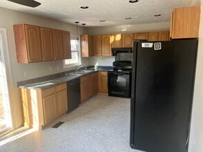 805 Appalachin Dr in Fayetteville, NC - Building Photo - Building Photo