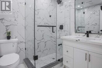 87 Woodriver St in Richmond Hill, ON - Building Photo - Building Photo