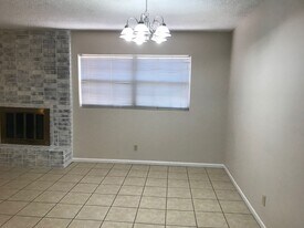 4117 N Grimes St in Hobbs, NM - Building Photo