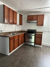 17301 Warwick Blvd, Unit One in Newport News, VA - Building Photo - Building Photo