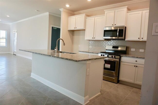 property at 417 Sunray Lake Ln