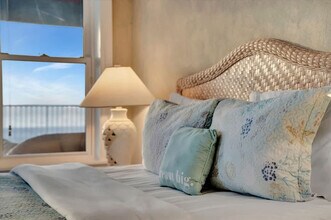 72 Gulf Blvd in Indian Rocks Beach, FL - Building Photo - Building Photo