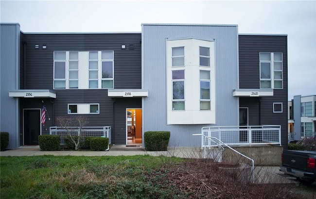 property at 2358 Yakima Ct