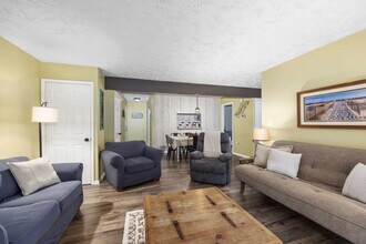 6542 Bella Vista Dr NE, Unit SI FL1-ID1494634P in Rockford, MI - Foto de edificio - Building Photo