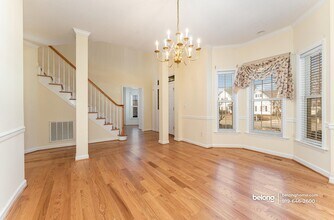 4332 Southern Oak Dr in High Point, NC - Building Photo - Building Photo