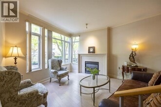 638 W 45th Ave in Vancouver, BC - Building Photo - Building Photo