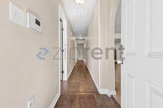 1731 Morris St in Dallas, TX - Foto de edificio - Building Photo