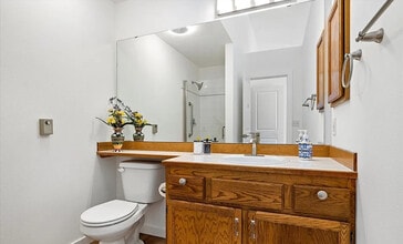 833 SW Sunset Blvd in Renton, WA - Building Photo - Building Photo