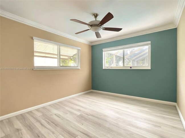 10220 SW 160th St in Miami, FL - Building Photo - Building Photo