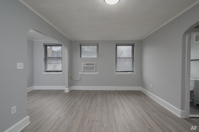 230 W Walnut Ln in Philadelphia, PA - Building Photo - Building Photo