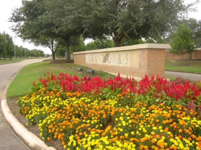 4831 Plum Forest Rd in Houston, TX - Building Photo
