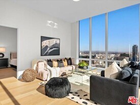 877 Francisco St in Los Angeles, CA - Building Photo