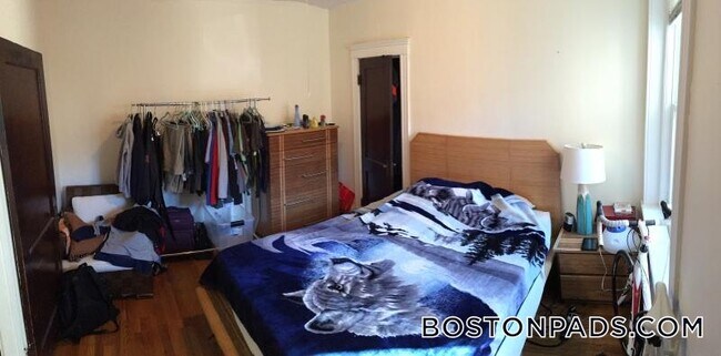 1450 Commonwealth Ave, Unit 22