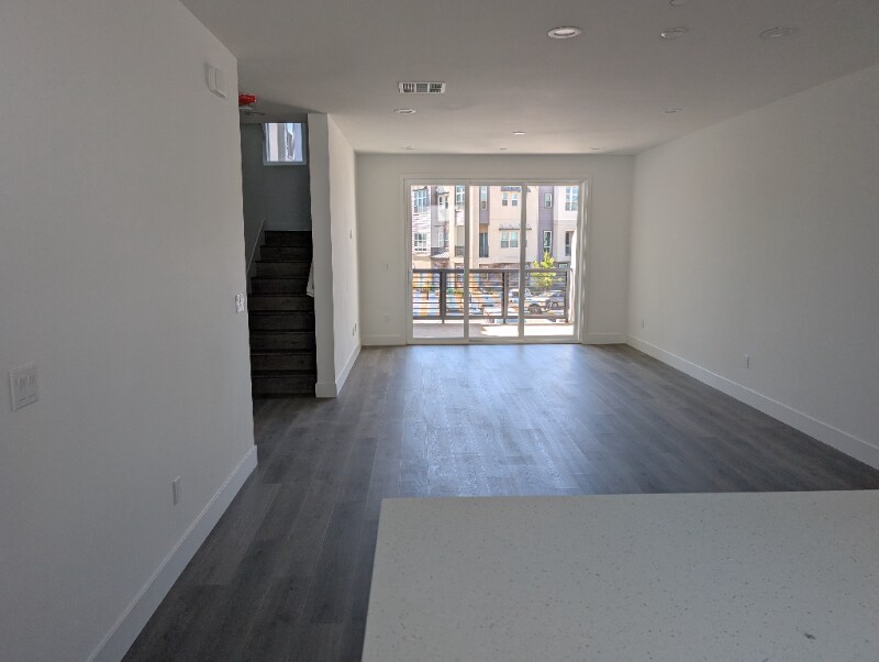 259 Montague Expy in Milpitas, CA - Building Photo