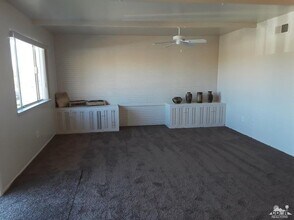 72701 Willow St in Palm Desert, CA - Foto de edificio - Building Photo