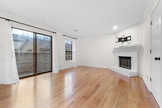 319 Kingswood Ct in Clarksville, TN - Building Photo - Building Photo