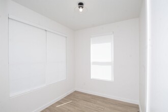1222 Sambar Lp in Laredo, TX - Building Photo - Building Photo