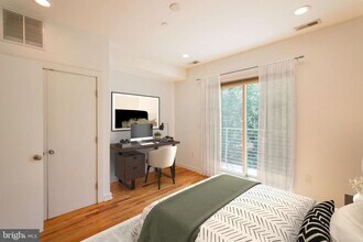 1642 N Marshall St in Philadelphia, PA - Building Photo - Building Photo