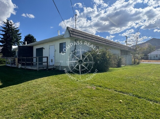 258 W 400 S in Tooele, UT - Building Photo - Building Photo