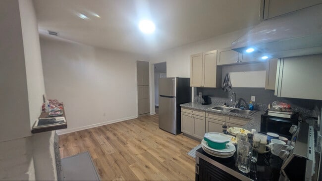 property at 407 Union St