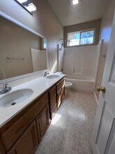 4649 Jade Ct in Lancaster, CA - Building Photo - Building Photo