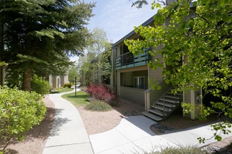 The Summit at Flagstaff in Flagstaff, AZ - Building Photo - Building Photo