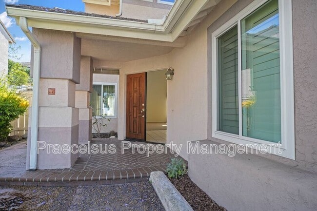 639 Port Dunbar in Chula Vista, CA - Foto de edificio - Building Photo