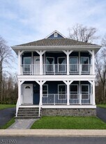 139 Claremont Ave in Montclair, NJ - Building Photo