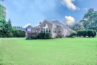 100 Little Pond Dr in Greenville, SC - Building Photo - Building Photo