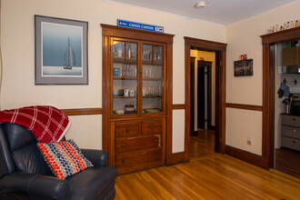 11 Sunset St, Unit 2 in Boston, MA - Building Photo - Building Photo